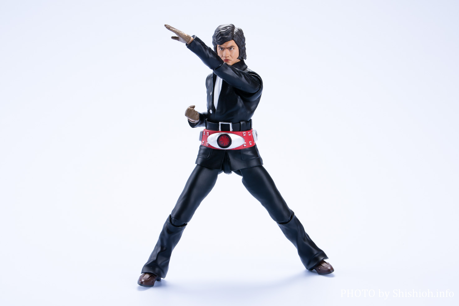 レビュー】 S.H.Figuarts（真骨彫製法） 仮面ライダー新1号 50th