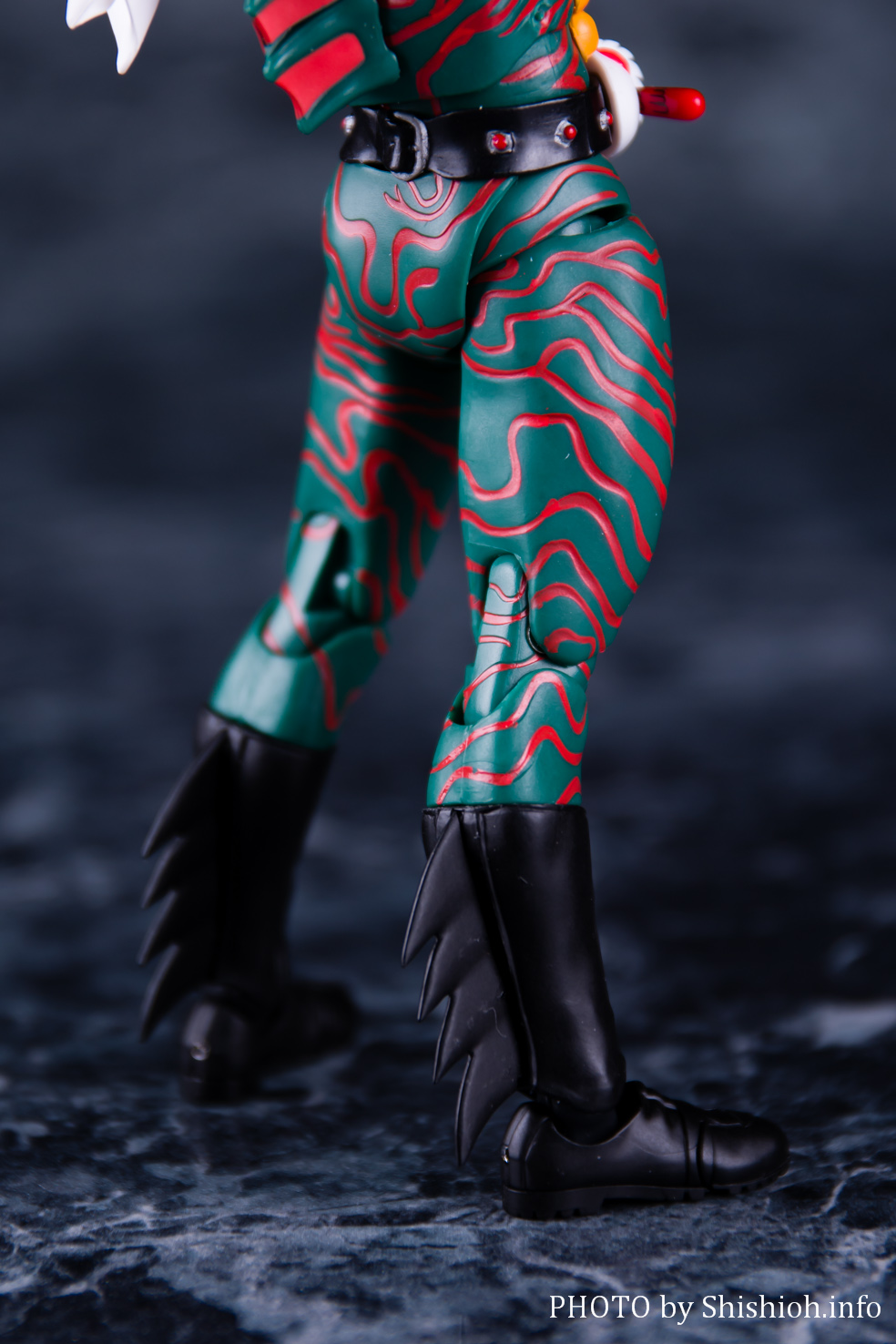 レビュー】 S.H.Figuarts（真骨彫製法）仮面ライダーアマゾン