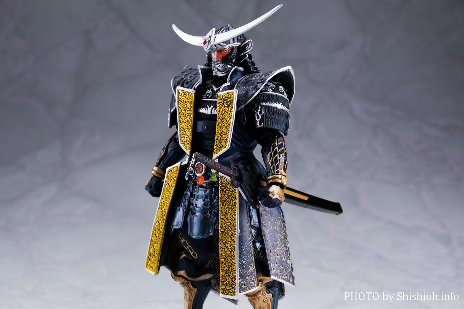 レビュー】S.I.C. 仮面ライダー鎧武 ジンバーレモンアームズ