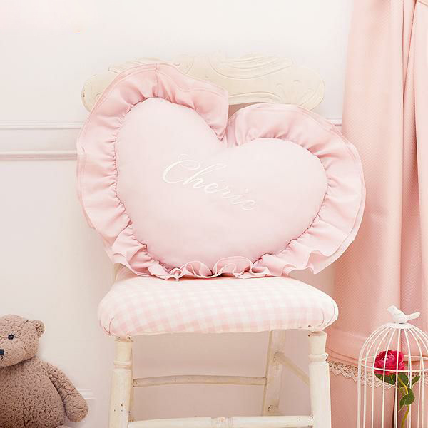 楽天市場】クッション 34×45cm ハート フリル付き ピンク ピーチスキン