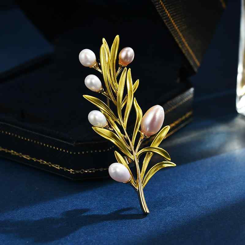 楽天市場】松ぼっくり（ブローチ｜レディースジュエリー・アクセサリー