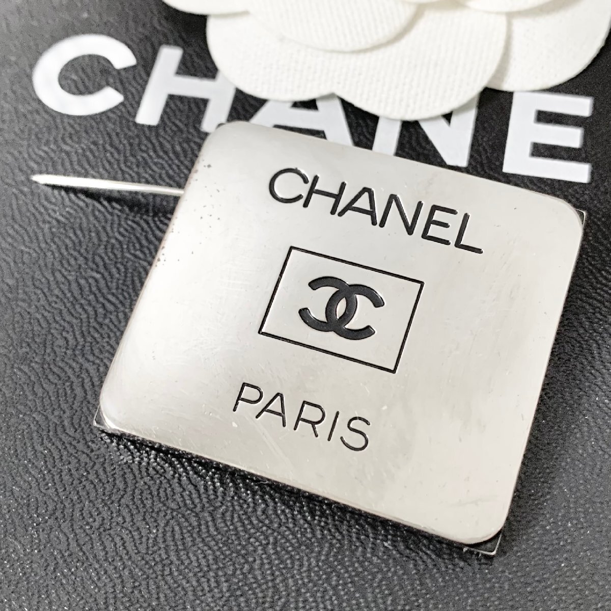 楽天市場】シャネル プレート ブローチの通販