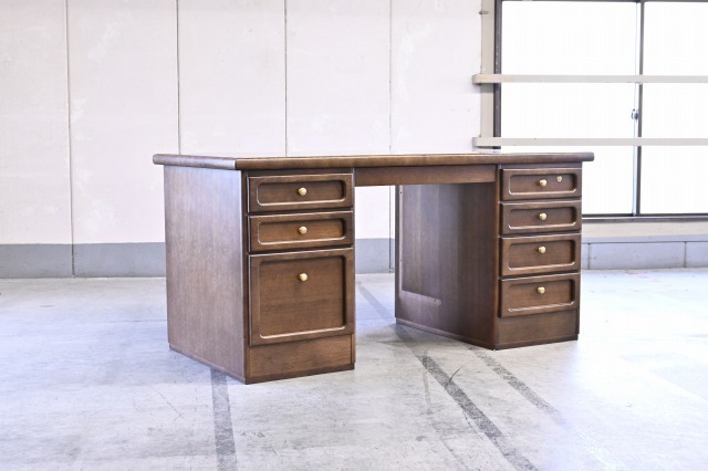 楽天市場】カリモク 両袖デスク オーク材 机 書斎 引き出し7杯