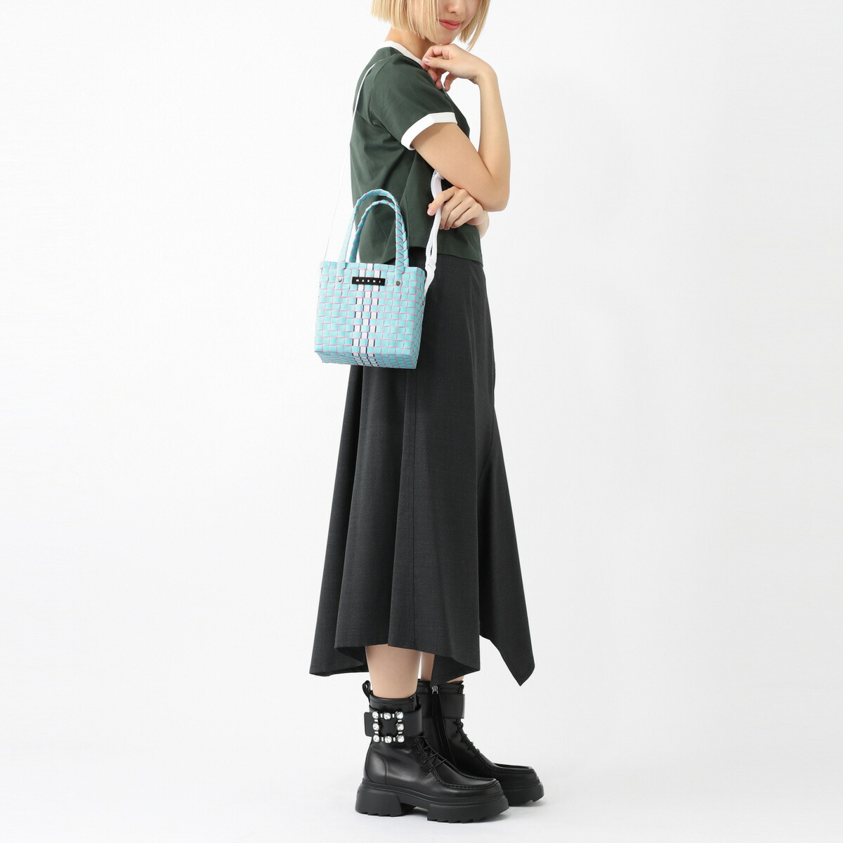 マルニMARNI ネイビー ホワイト かごバッグ マルニMARNI ネイビー