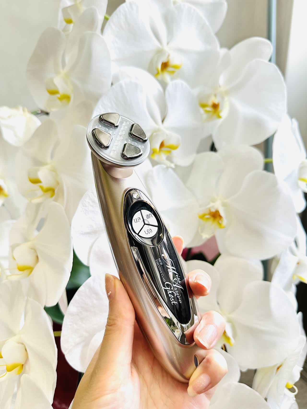 Dr.Arrivo THE CLINIC 美顔器 Dr.Arrivo のご紹介 | Arrivo THE CLINIC