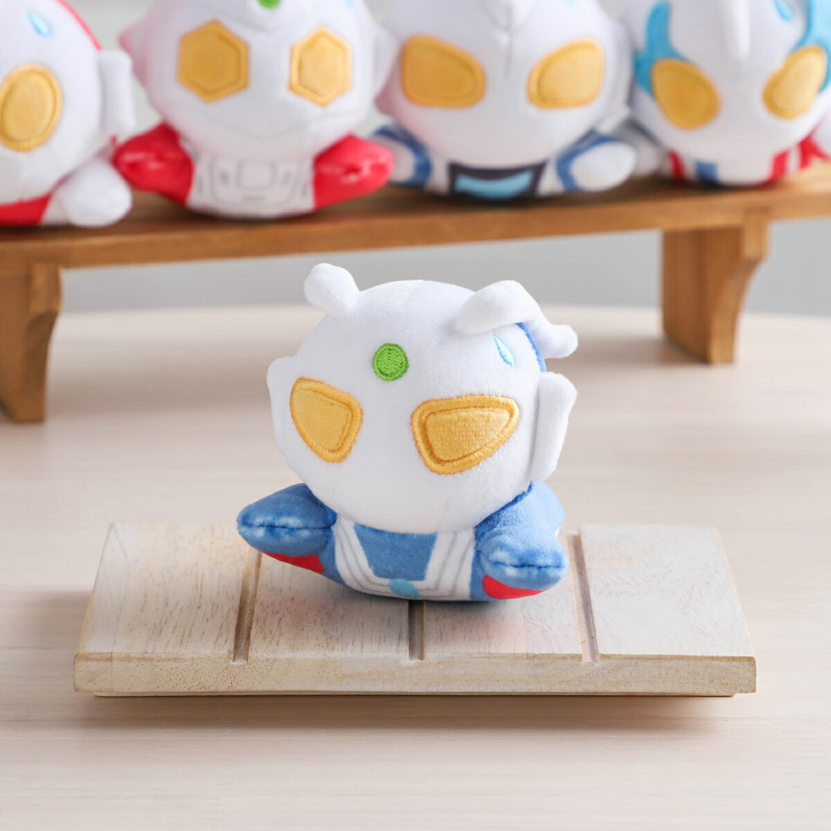 楽天市場】もちもちてのりぬいぐるみ（ウルトラマンゼロ（6909）M78