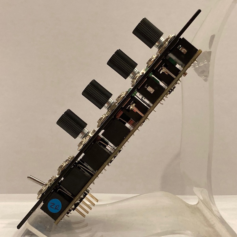 楽天市場】Noise Engineering/Zularic Repetitor Black【在庫あり