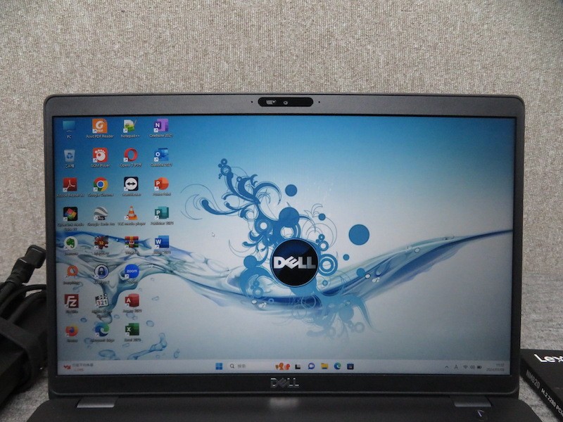 Windowsノート本体 Dell 5501 i7 16 512 gaming card mx150 Windows