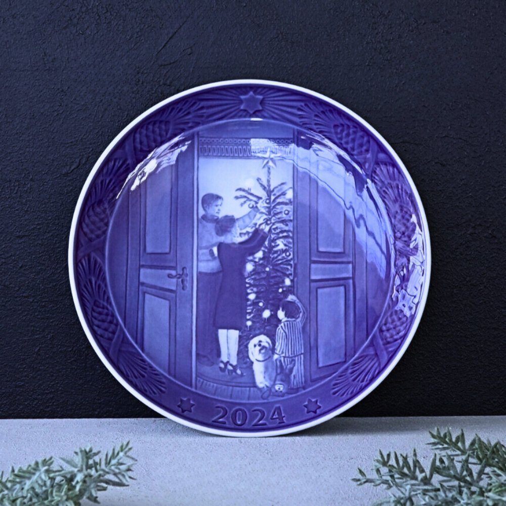 楽天市場】ロイヤルコペンハーゲン イヤープレート2024年【証明書