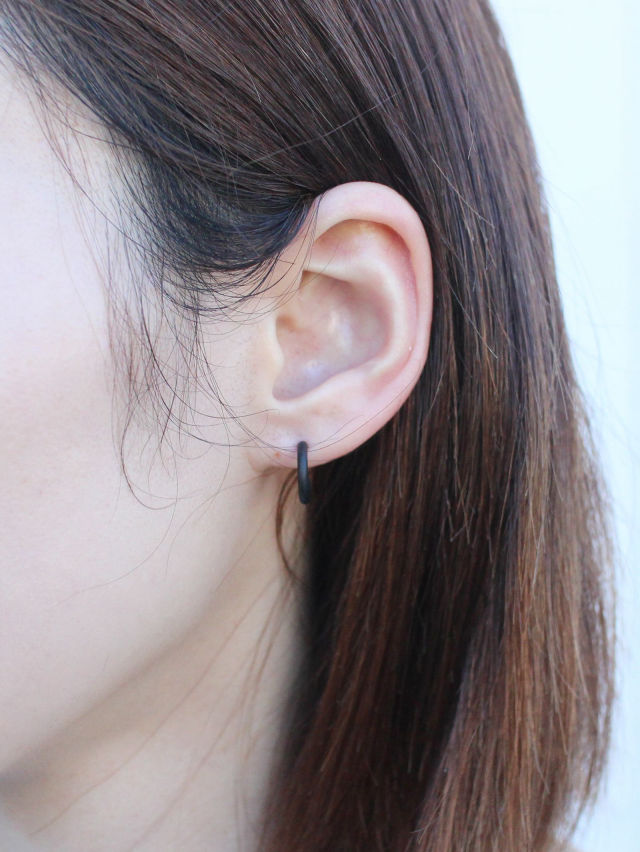 楽天市場】【CAREERING / キャリアリング】 プラシーボピアス