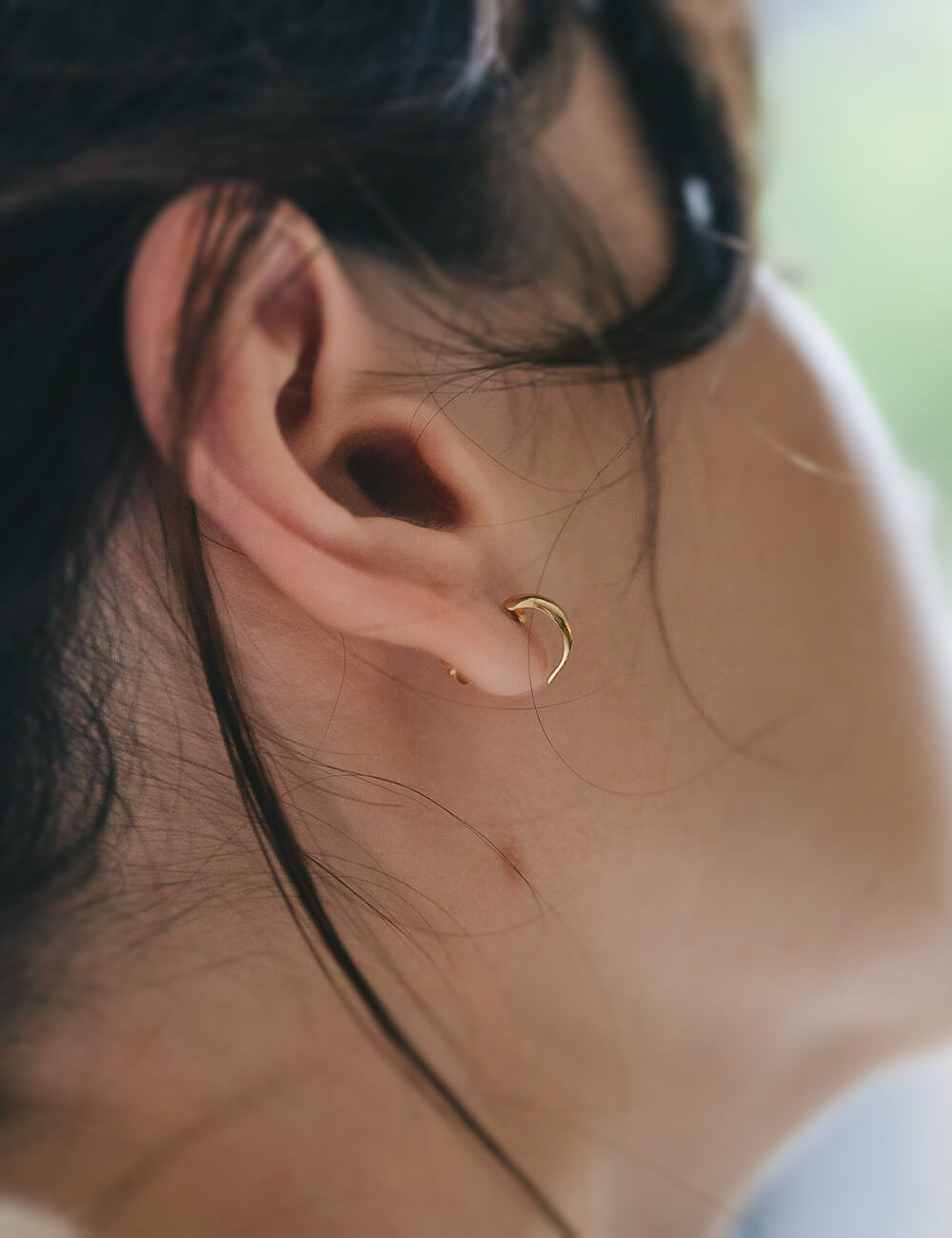 楽天市場】【国内甲府ブランド】 ピアス 18K 三日月 カーブ 【LUZON