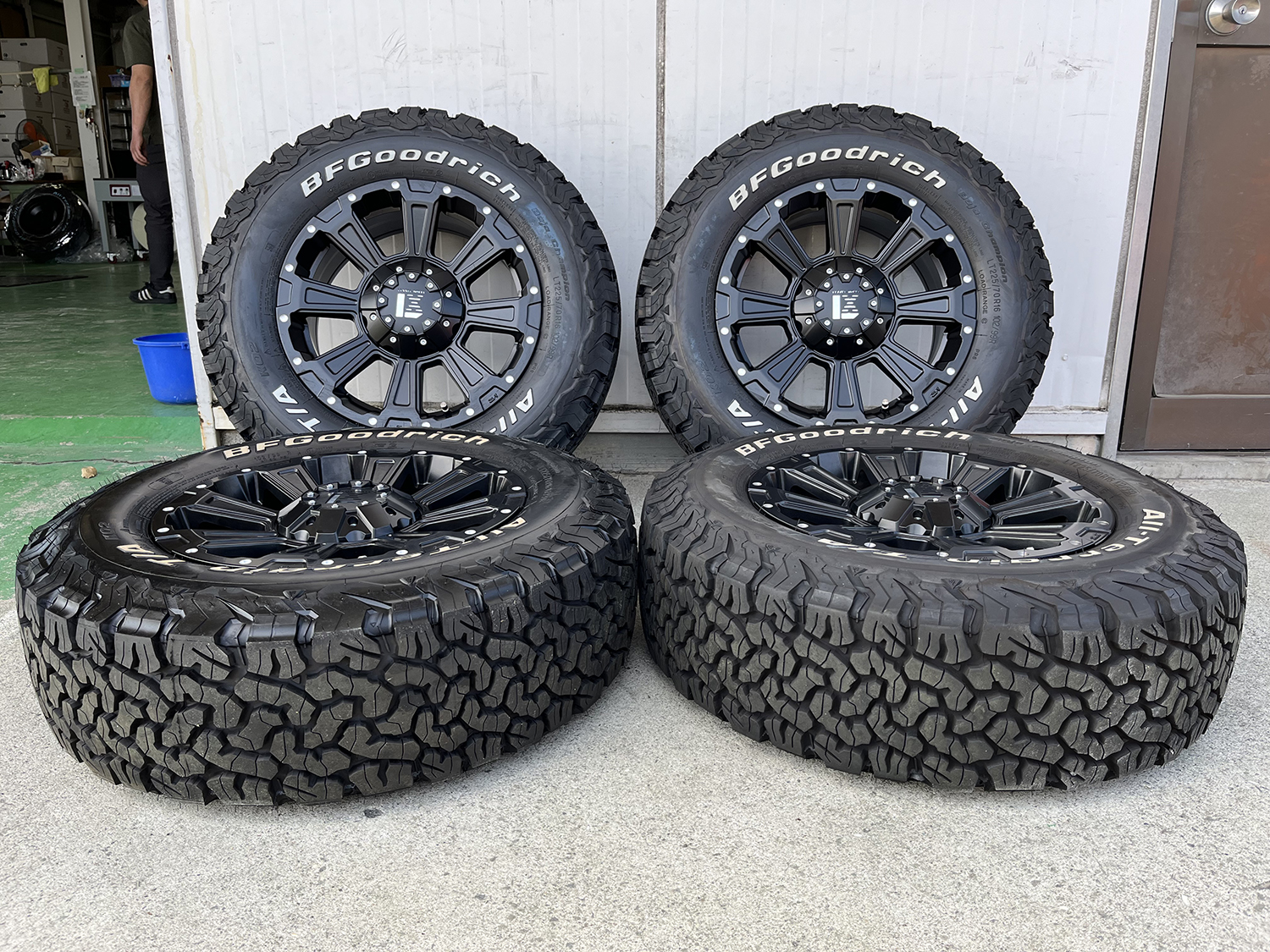 楽天市場】デリカD5 DELICA D5 デリカ D:5 新品タイヤホイールセット