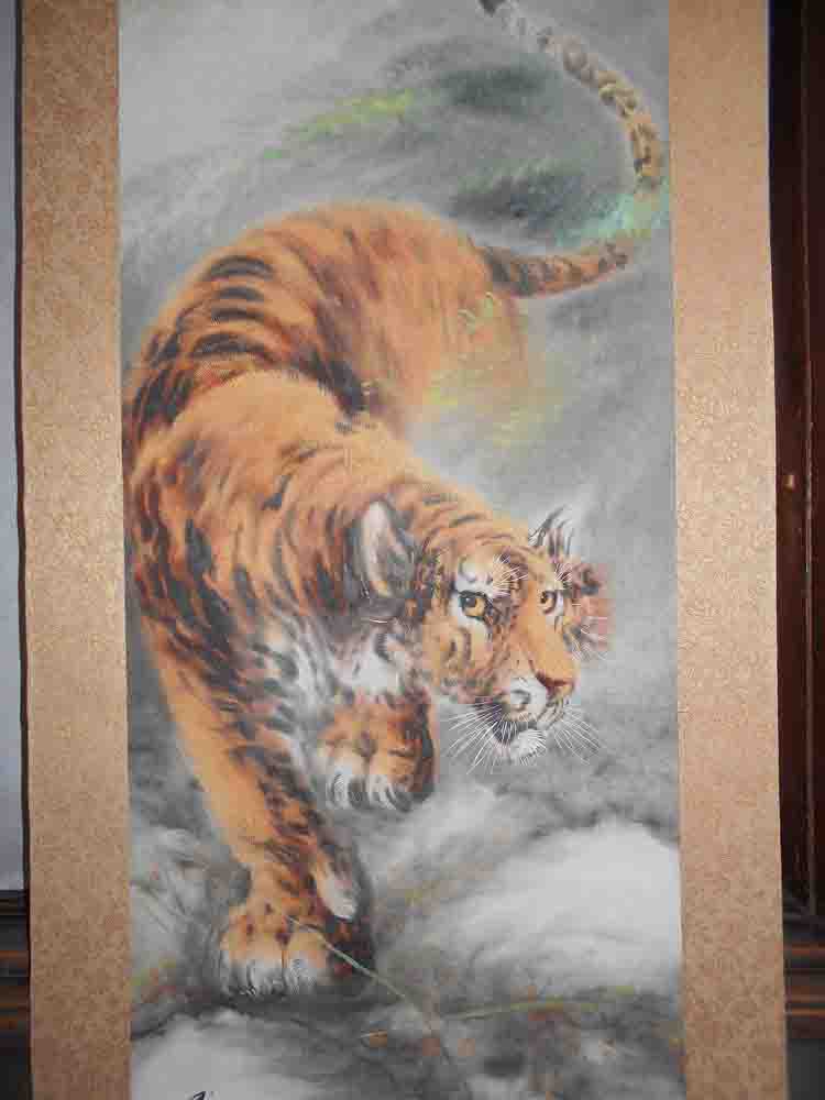 楽天市場】掛け軸 猛虎 堀江玉鳳 美術年鑑掲載作家 肉筆 掛軸 全国送料