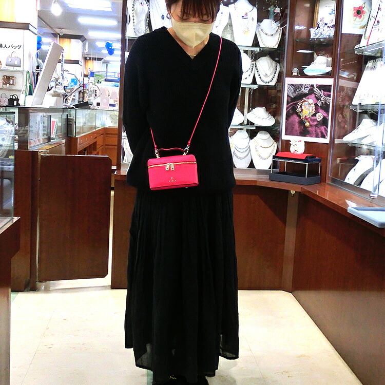 楽天市場】フルラ FURLA ショルダーバッグ レザー 本革 ミニ 新品 斜め