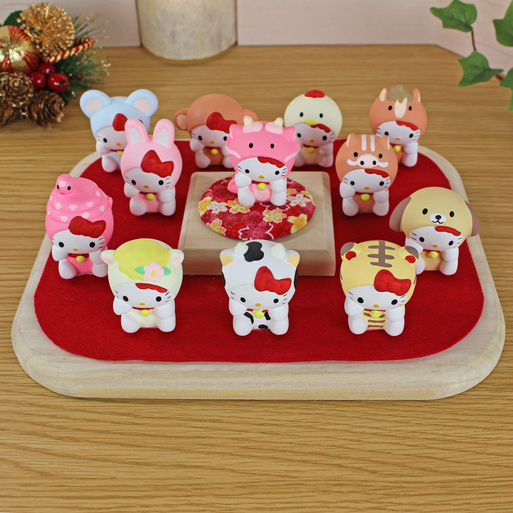 楽天市場】お正月飾り 置物(はろうきてぃ 開運 十二支飾り レッド SK-6