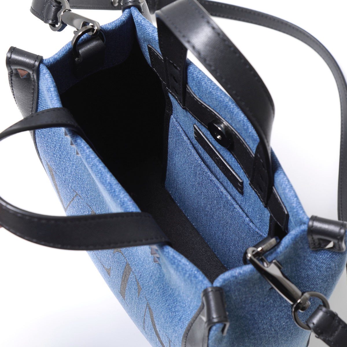 楽天市場】VALENTINO ヴァレンティノ ショルダーバッグ 2Y2B0B78USI