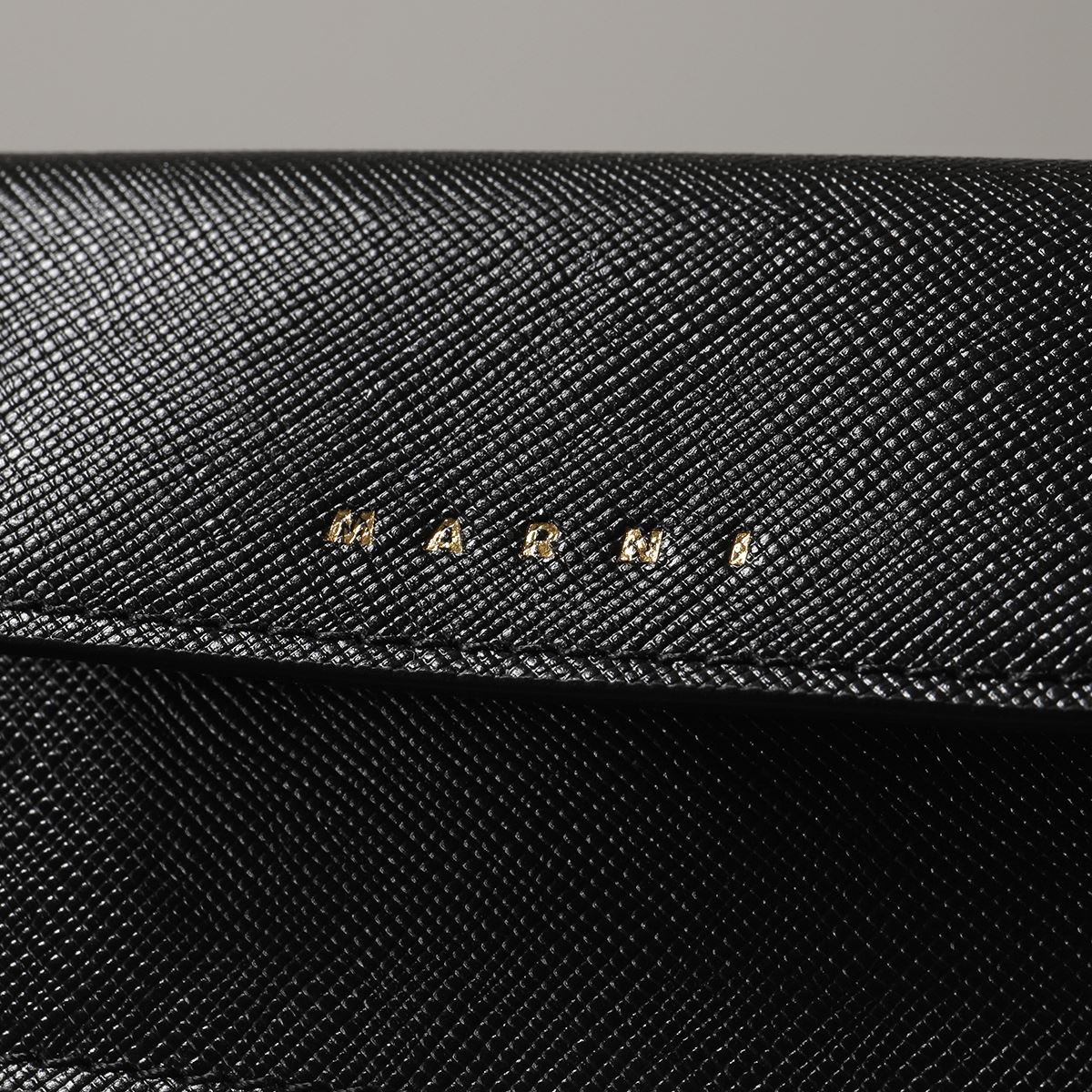 楽天市場】MARNI マルニ カードケース PFMOT05U07 LV520 レディース