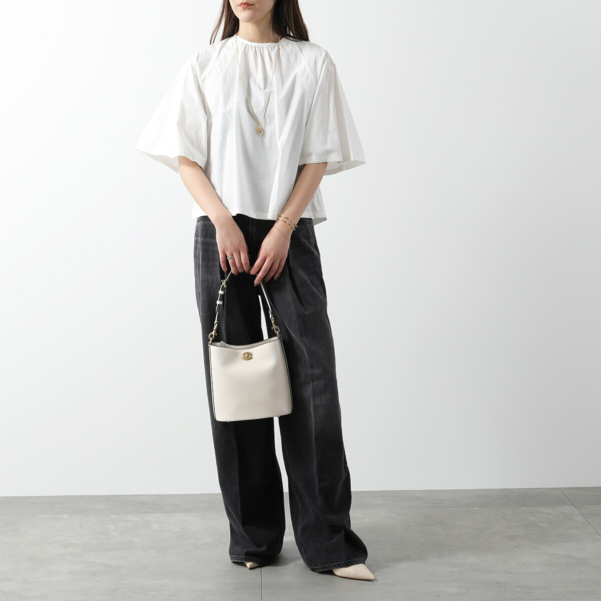 楽天市場】COACH コーチ ショルダーバッグ WILLOW 19 ウィロウ CW625