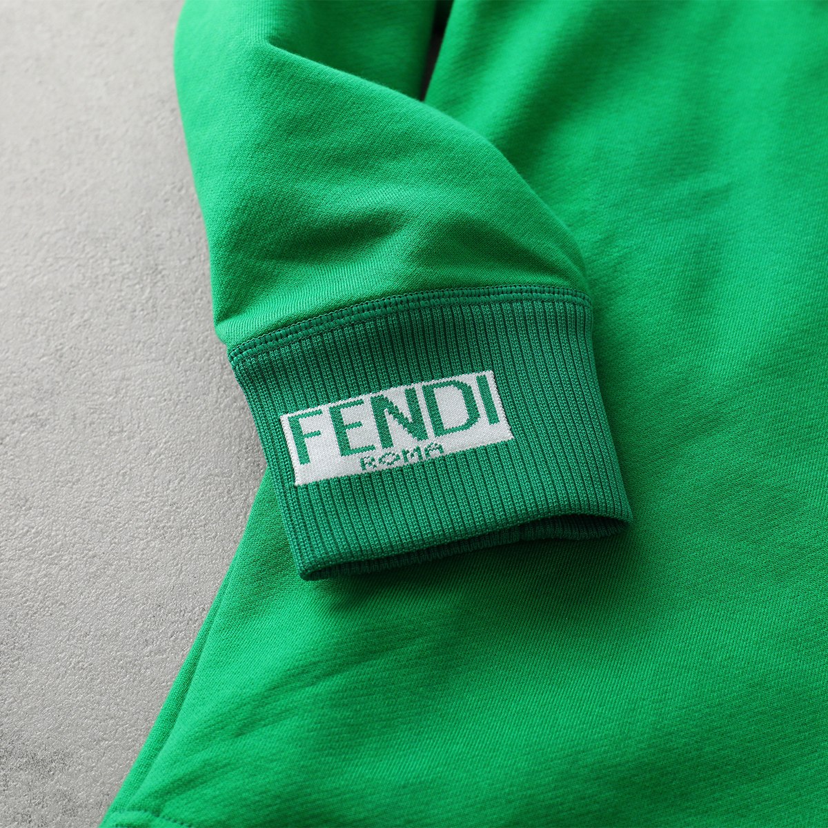 楽天市場】【最大2万円OFFクーポン対象・3/1限定】FENDI フェンディ
