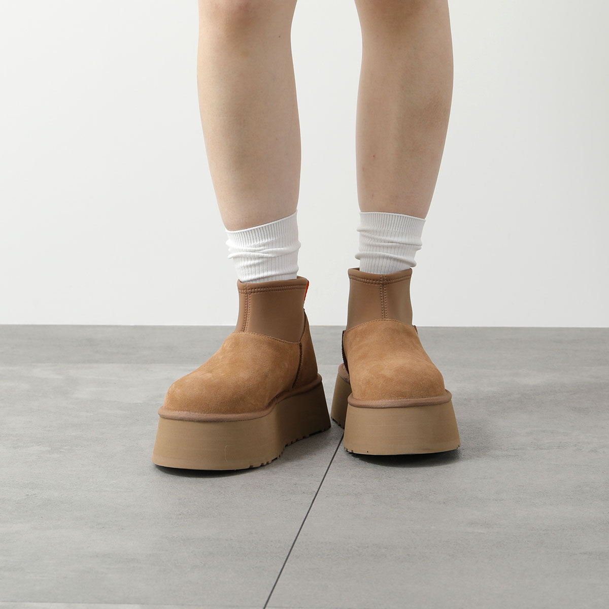 楽天市場】【最大2万円OFFクーポン対象・3/1限定】UGG アグ ムートン