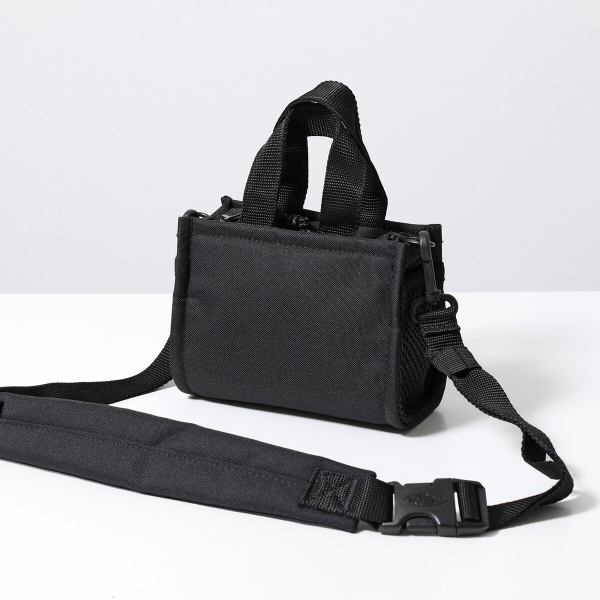 楽天市場】【最大2万円OFFクーポン対象・3/1限定】TELFAR × EASTPAK