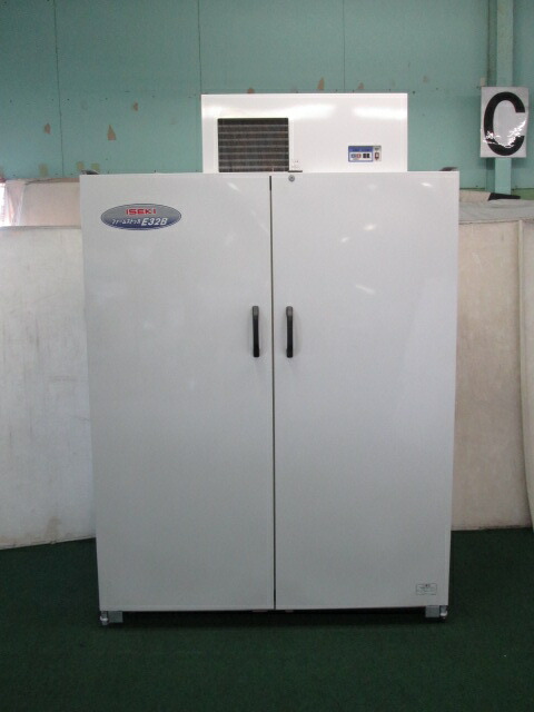 楽天市場】イセキ 農産物冷蔵庫 ファームストッカ FSE32B 引取限定