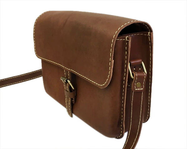 楽天市場】マグネット 開閉 ナチュラル レザー ショルダー バッグ