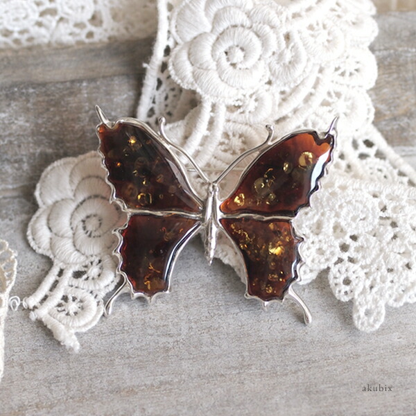 楽天市場】【バルト海の琥珀】蝶ブローチ【送料無料】【ak0446