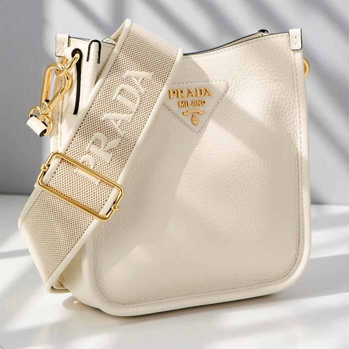 楽天市場】プラダ PRADA（カラーホワイト）（バッグ・小物・ブランド