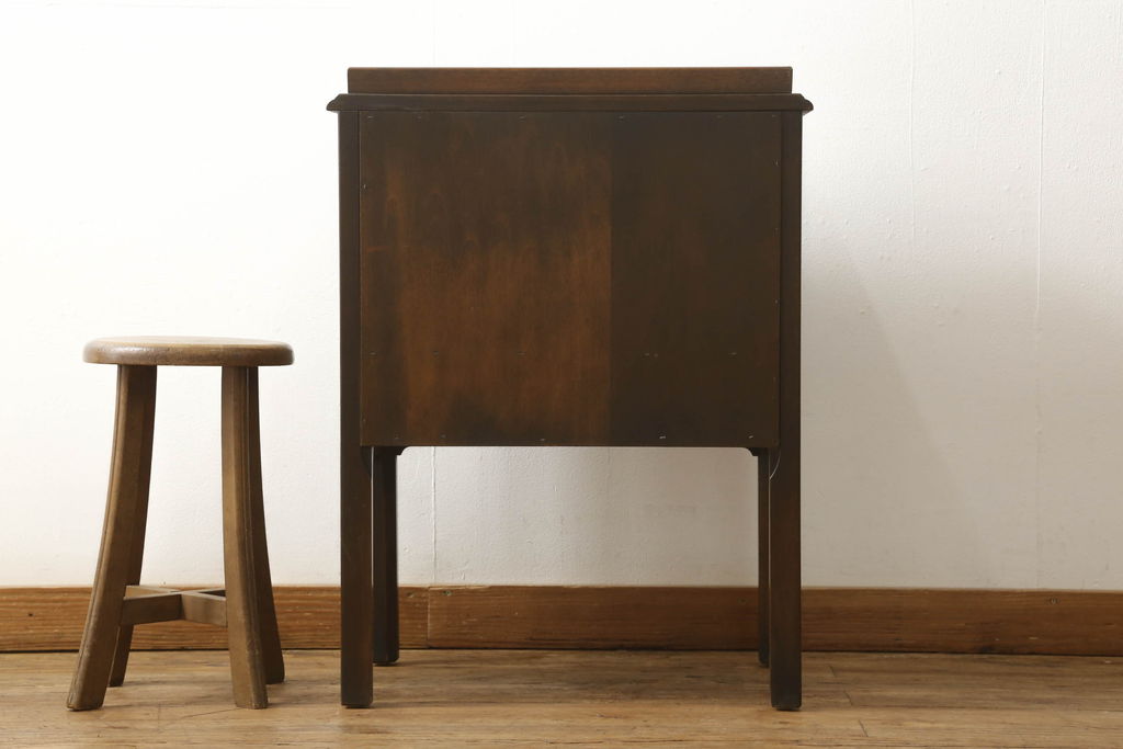 ドレクセルヘリテイジ リシェル サイドテーブル ナイトテーブル 米軍家具