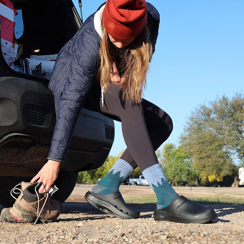 楽天市場】【国内正規品】OOFOS ウーフォス OOcloog ウークロッグ