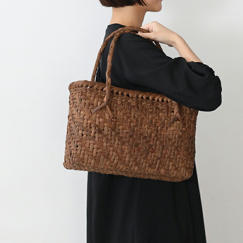 楽天市場】山葡萄かごバッグ 細網代（大）肩掛け 横長 YB-130 日本製