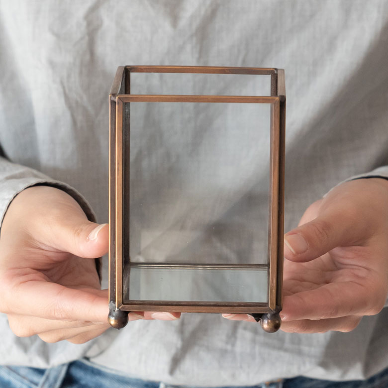 楽天市場】ガラスと真鍮でできた長方形のキャンドルホルダー