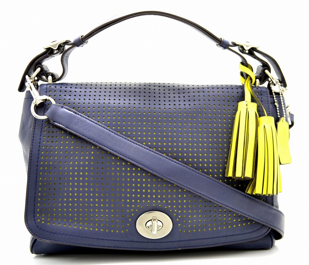 楽天市場】【バッグ】COACH コーチ レガシー パーフォレイテッドレザー