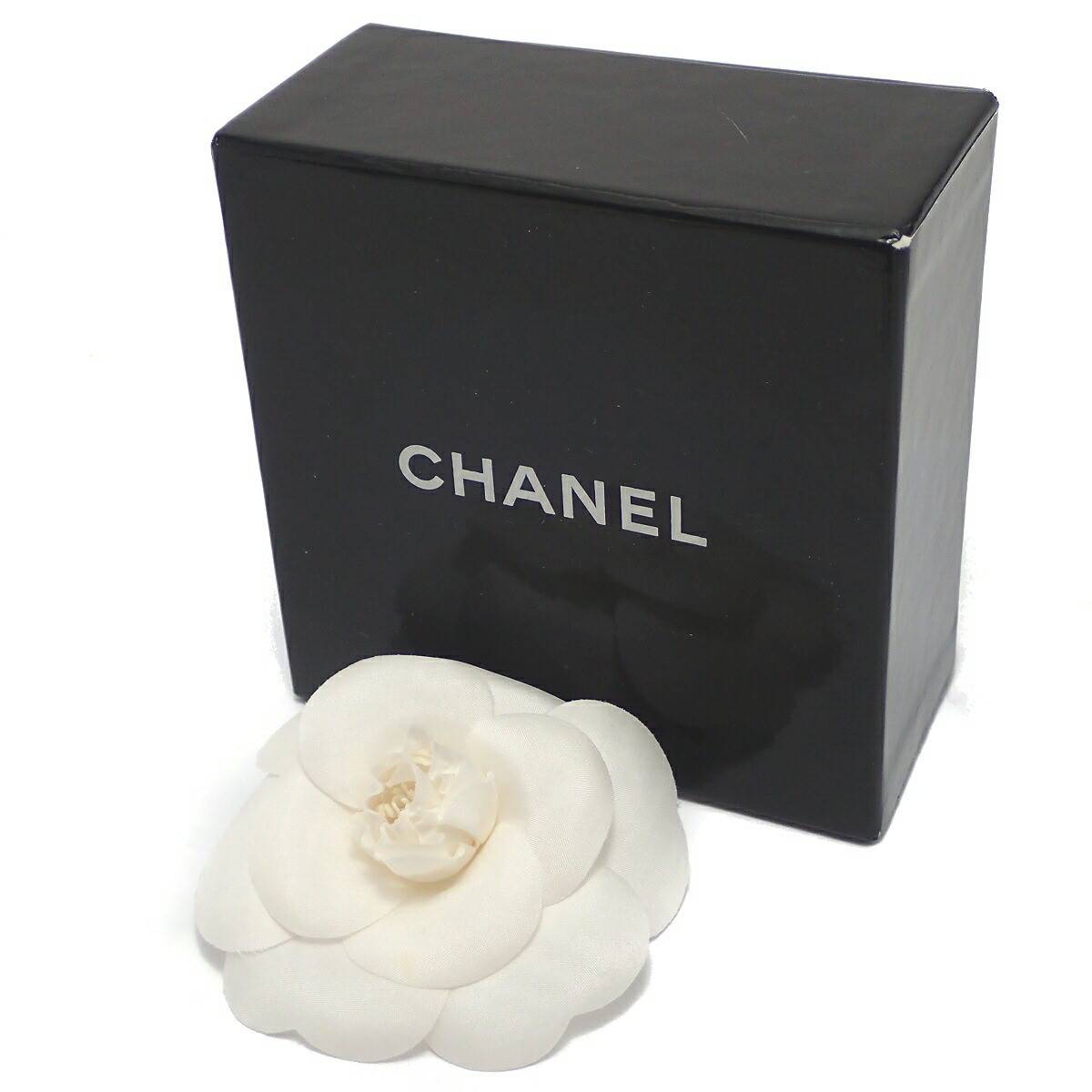 楽天市場】CHANEL シャネル カメリア コサージュ ピンブローチ 白