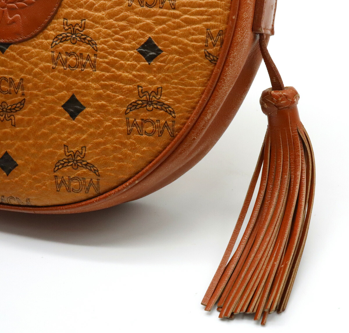 激レア MCM ショルダーバッグ タンバリン サークル 丸型 スタッズ フリンジ