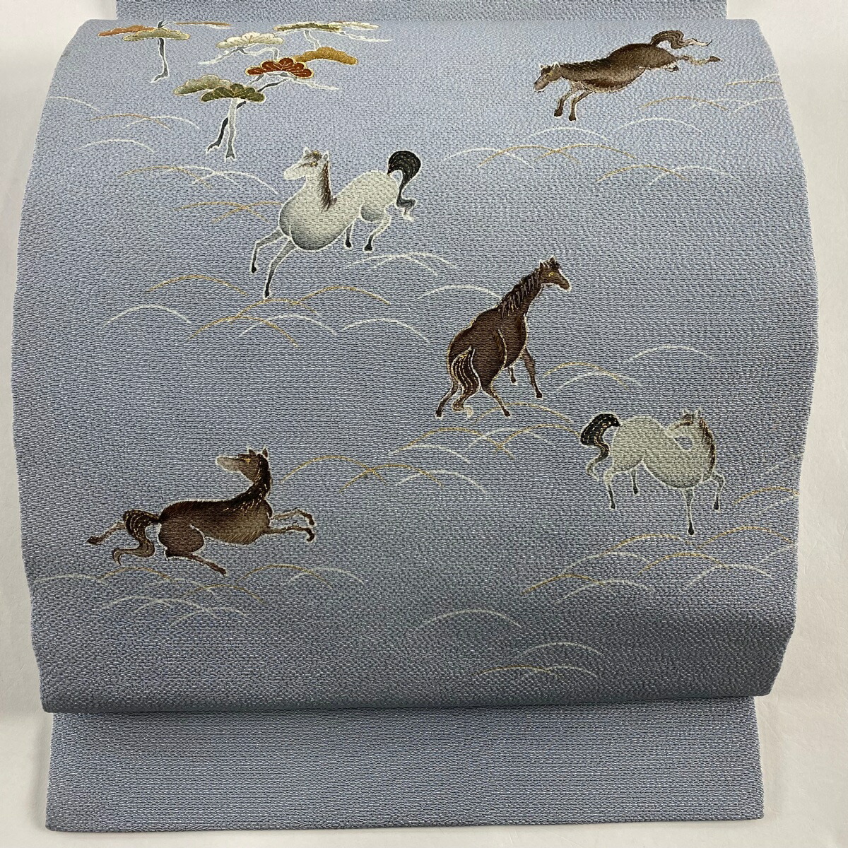 楽天市場】開き名古屋帯 逸品 馬 松 金糸 金彩 青灰色 正絹 【中古