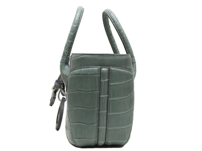 楽天市場】【送料・代引き手数料無料】【新品同様 S品】 CIVINILE