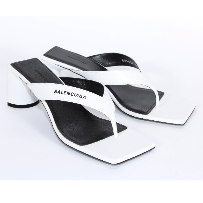 楽天市場】BALENCIAGA バレンシアガ スクエアトゥ ヒールサンダル