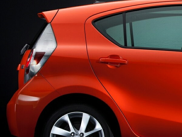 楽天市場】USトヨタ純正 12-14y PRIUS-C プリウスC/アクア AQUA 前期型