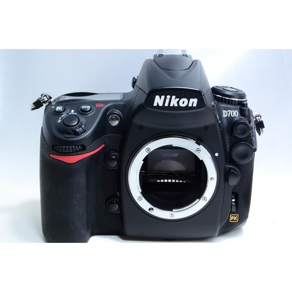 楽天市場】【中古】ニコン Nikon D700 ボディ 美品 ストラップ付き