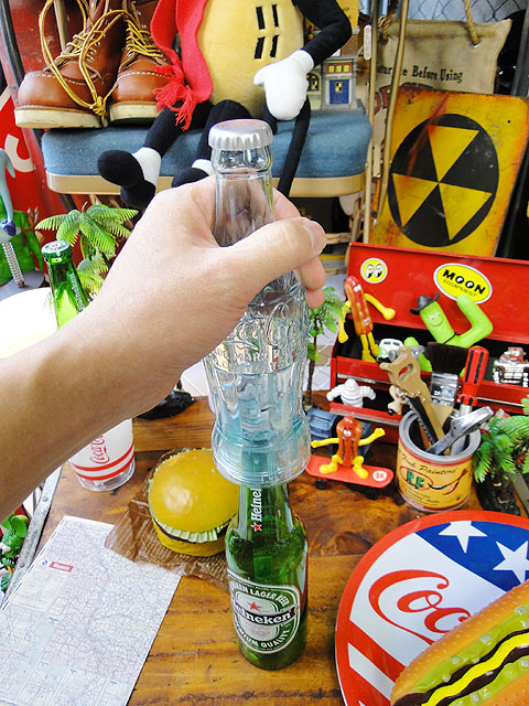 楽天市場】コカ・コーラ 1910's コンツアーボトル ボトルオープナー