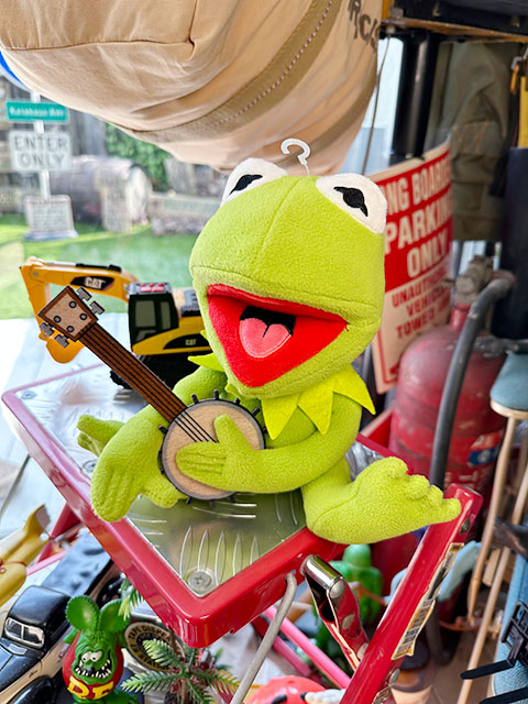 楽天市場】カーミット ぬいぐるみ （バンジョー弾きバージョン