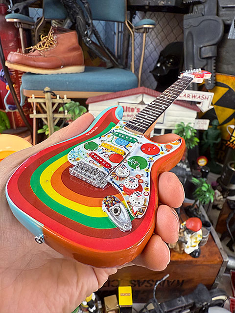 楽天市場】ビートルズ ジョージ・ハリスン フェンダー ロッキー