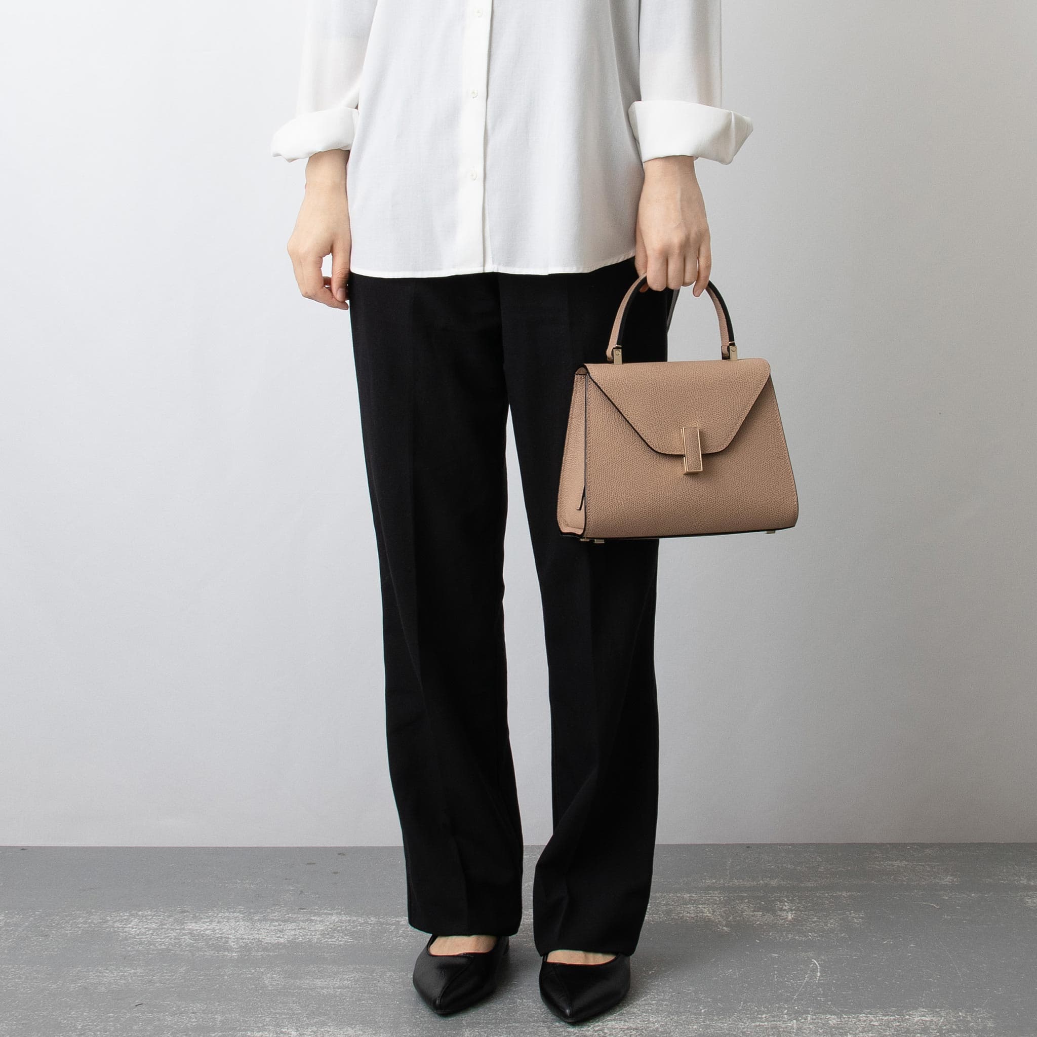 楽天市場】ヴァレクストラ VALEXTRA バッグ レディース 2WAYハンド