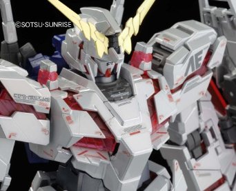 楽天市場】MG 1/100 RX-0 ユニコーンガンダムVer.Ka チタニウム