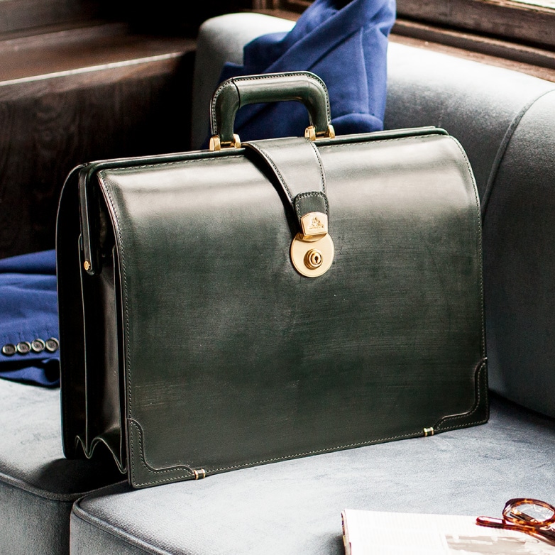 ココマイスター COCOMEISTER 3つマチ ダレスバッグ ダークブラウン