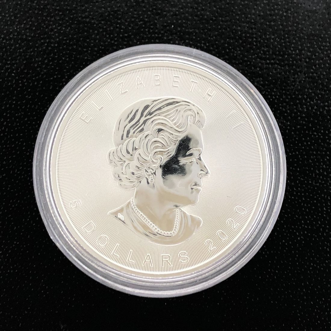 楽天市場】カナダ 1オンス 銀貨 ランダム年 メイプル 純銀製 31.1g