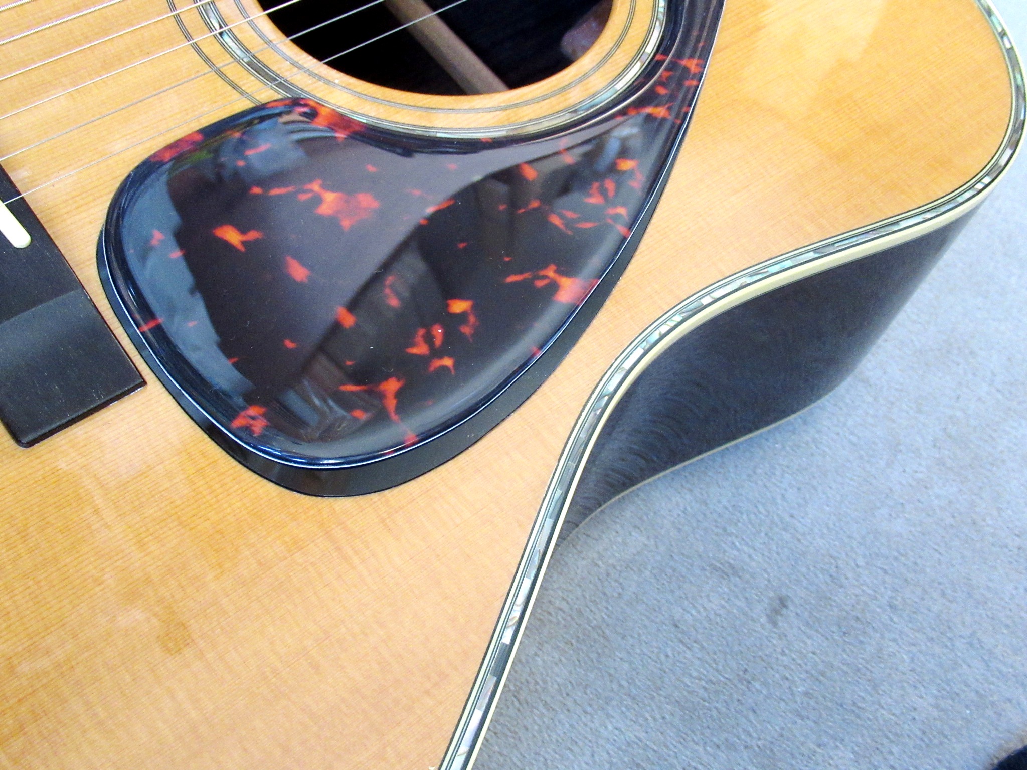 新春特別セール！】YAMAHA FG-160 ピックガード改造 新春特別セール