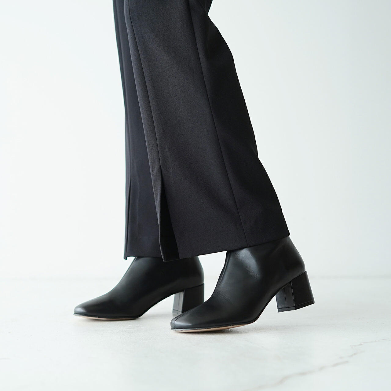 楽天市場】【SALE！20%OFF】モヒ MOHI スクエアトゥ レザーショート